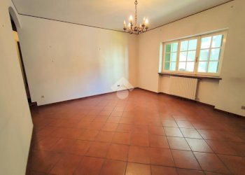 Casa indipendente Piazza Monsignor F. Guerra, Volpedo - foto 1