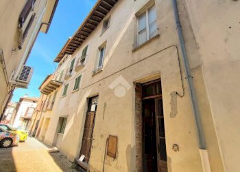Casa indipendente Piazza Monsignor F. Guerra, Volpedo - foto 2