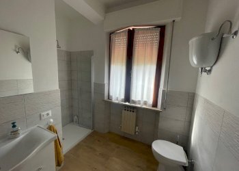 bagno - Four-room apartment Via dell'Arte Tessile 6, Perugia - photo 11