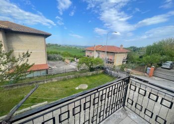 viste - Four-room apartment Via dell'Arte Tessile 6, Perugia - photo 20