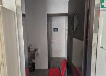 Parte degli interni - Commercial Premises Via Giosuè Carducci 27, Perugia - photo 4