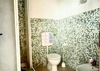Bagno - Capannone Via degli Arrotini 12, Livorno - foto 6