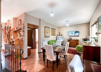 WhatsApp Image 2026-05-07 at 11.48.47.jpg - Four-room apartment Via Degli Agrifogli, Rocca di Papa - photo 6
