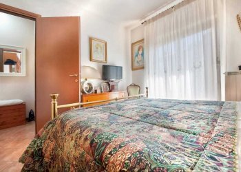 WhatsApp Image 2026-05-07 at 11.48.46 (3).jpg - Four-room apartment Via Degli Agrifogli, Rocca di Papa - photo 12