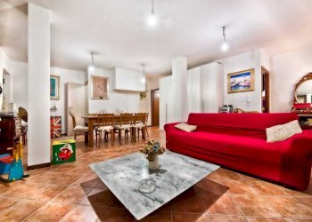 WhatsApp Image 2026-05-07 at 11.48.45 (3).jpg - Four-room apartment Via Degli Agrifogli, Rocca di Papa - photo 22