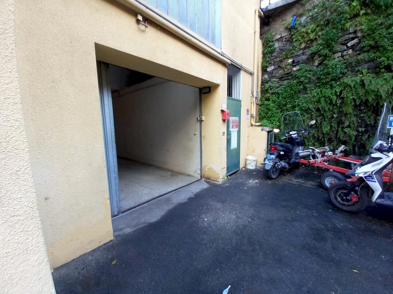 1.jpg - Box Rapallo - foto 1