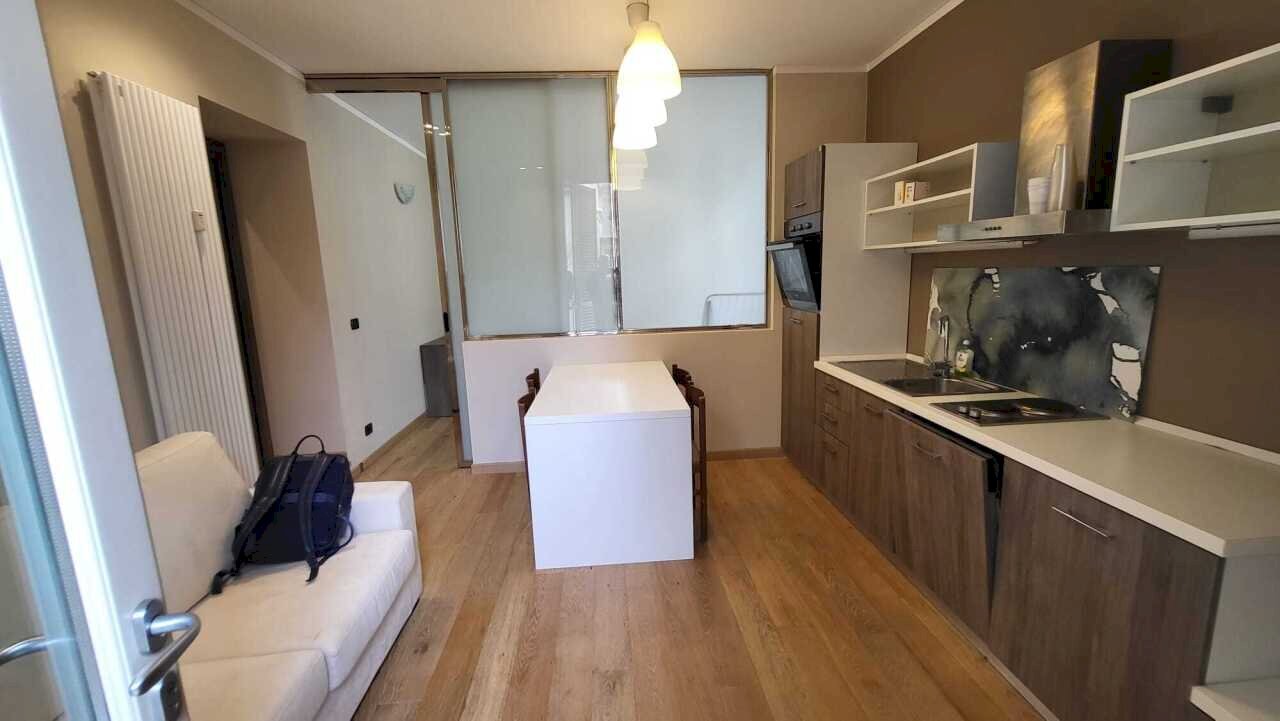 WhatsApp Image 2026-07-31 at 15.09.00 - Two-room apartment Via Carlo Alberto 31, Torino (neighborhood Centro) - photo 1