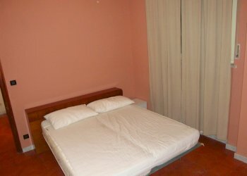 camera4.jpg - Apartment Via all'Asilo Davide e Delfina Garbarino 2, Genova (neighborhood San Teodoro) - photo 8