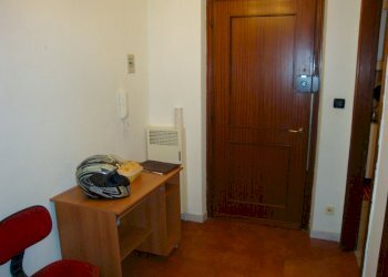 ingresso1.jpg - Apartment Via all'Asilo Davide e Delfina Garbarino 2, Genova (neighborhood San Teodoro) - photo 15