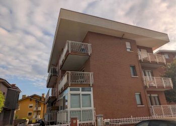 STABILE.jpg - One-room apartment Via Giosuè Carducci 5 B, Ciriè - photo 17