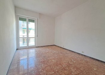 camera.jpg - Bilocale Borghetto Santo Spirito - foto 2
