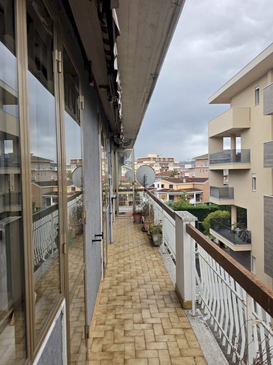 1ca5444d-6651-4dc2-b246-19ab0f8be596 - Four-room apartment Pescara - photo 1