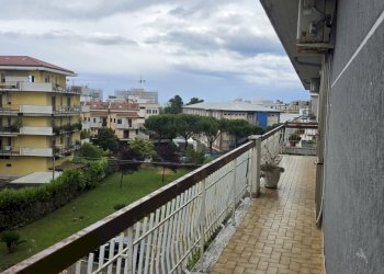 45a5bd02-cd6f-49d9-92b2-1bf784549174 - Quadrilocale Pescara - foto 2