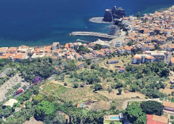 Terreno Vampolieri 7 (23).jpg - Terreno agricolo Via Vampolieri 14, Aci Castello - foto 1