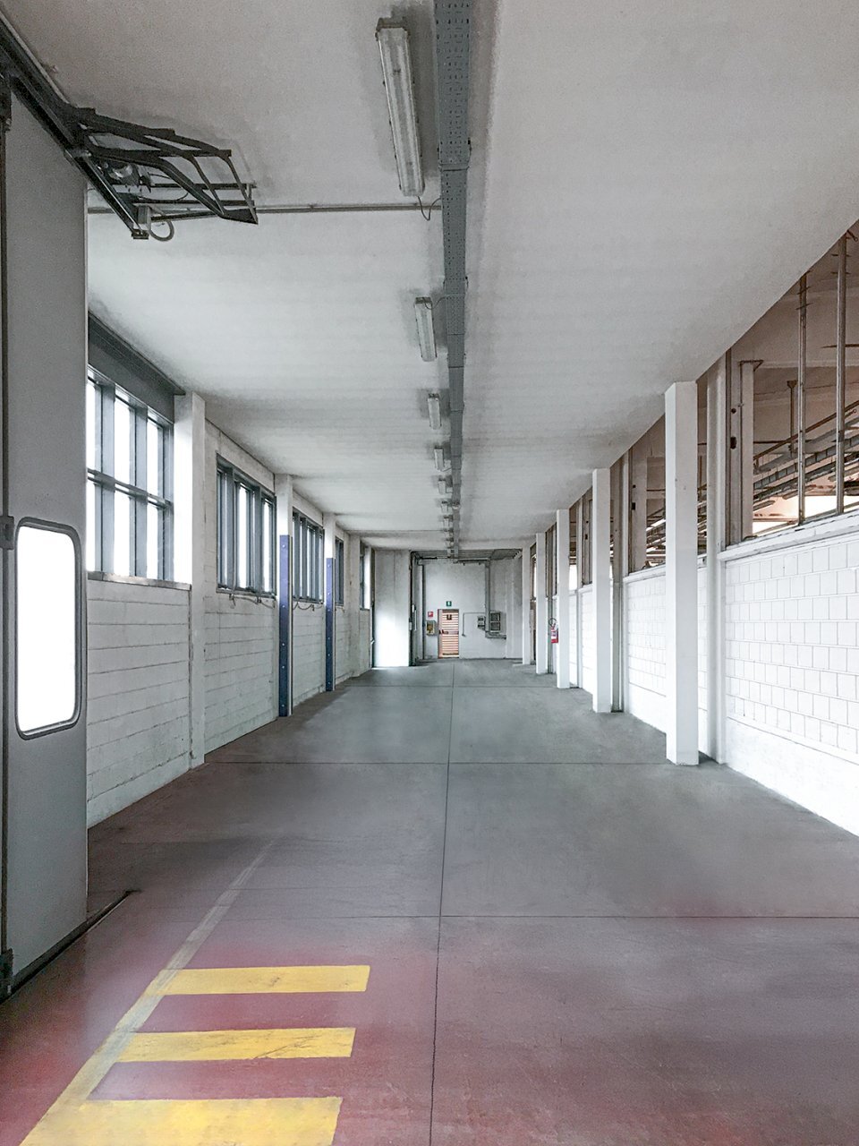 Centro Industriale Mariano Comense - Shed Via Papa Pio X 66, Mariano Comense - photo 2