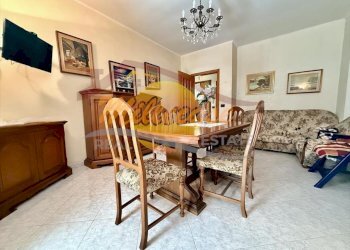 0b9d31d6-f181-4a8d-a3cb-57c49365df28.jpg - Quadrilocale Viale Luigi Cadorna, Siracusa - foto 2