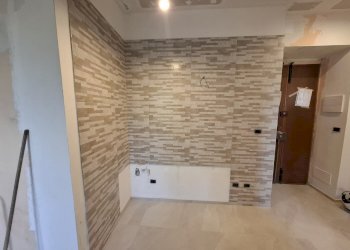 20260430_172042.jpg - Two-room apartment Via Genova 166, Torino (neighborhood Nizza Millefonti) - photo 1