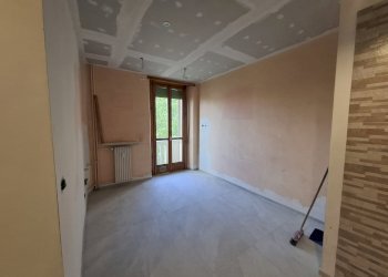 20260430_172021.jpg - Two-room apartment Via Genova 166, Torino (neighborhood Nizza Millefonti) - photo 3