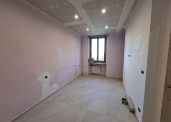 20260430_172150.jpg - Two-room apartment Via Genova 166, Torino (neighborhood Nizza Millefonti) - photo 7