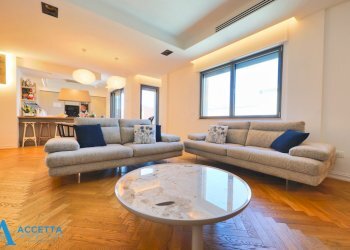 living - Attic Via Gastone Mezzetti 21, Taranto - photo 29