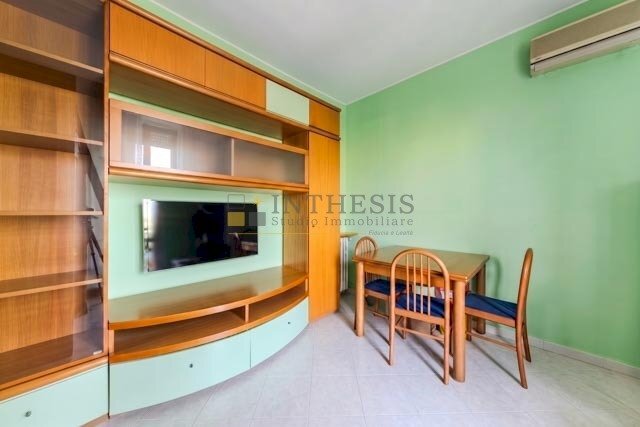 camera da letto.jpg - Bilocale Via Norvegia 33, Cologno Monzese - foto 1