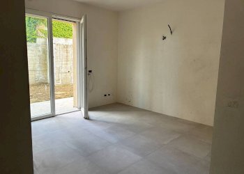 Two-room apartment Corso Langhe, 62C, Alba - photo 2