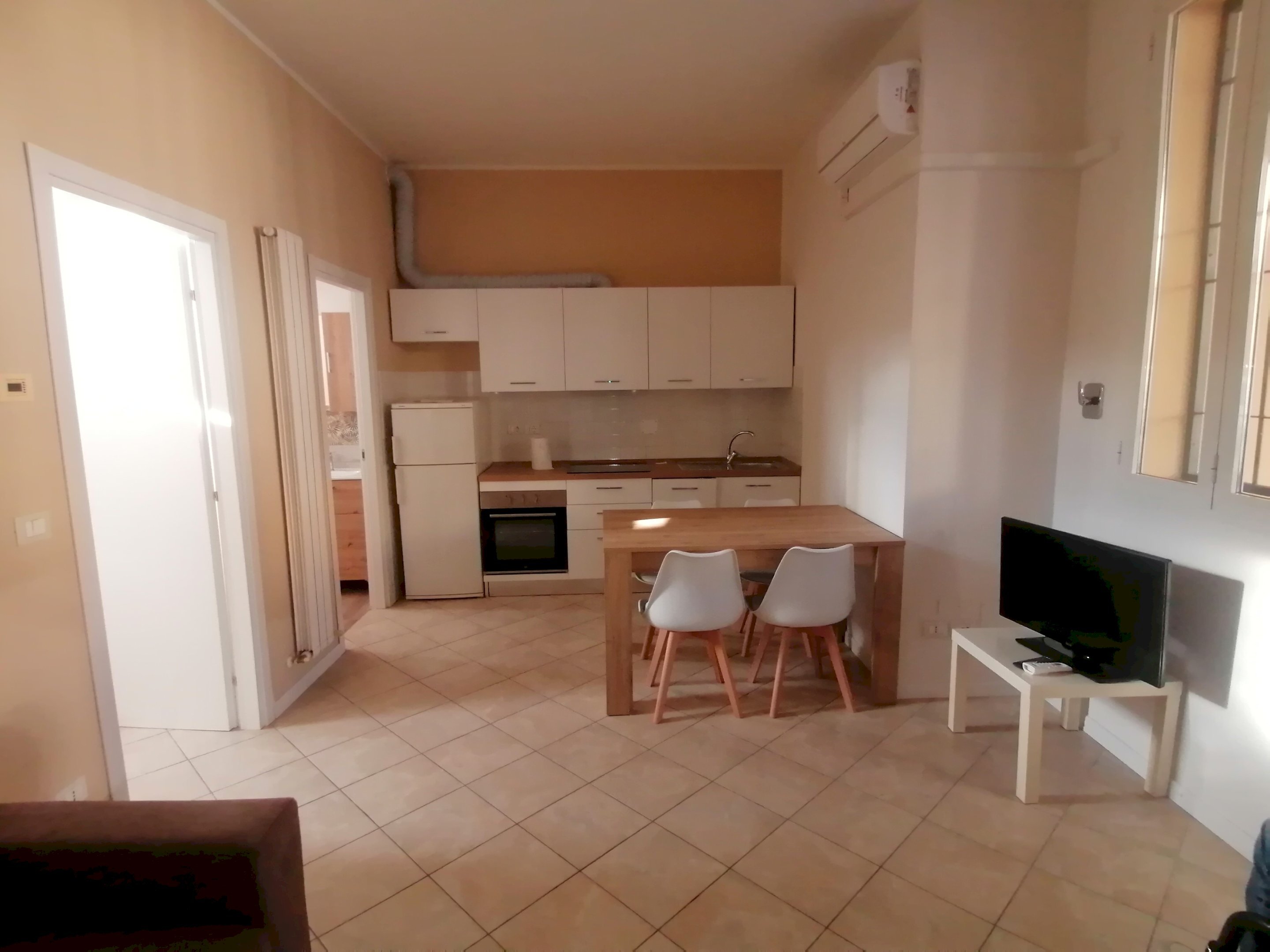 Two-room apartment via Telemaco Signorini, 4, Bologna (neighborhood Battindarno) - photo 1