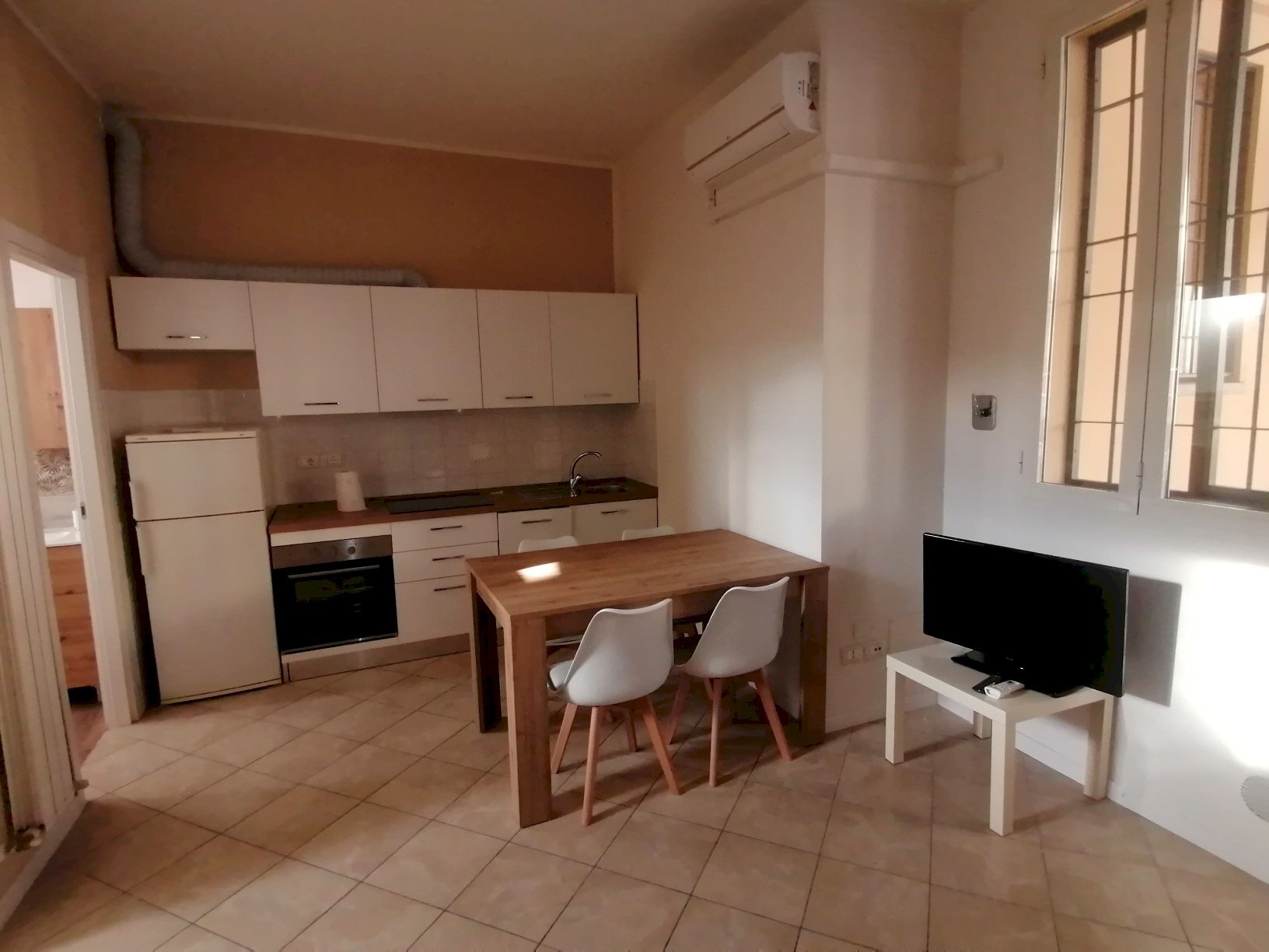 Two-room apartment via Telemaco Signorini, 4, Bologna (neighborhood Battindarno) - photo 2