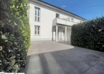 Independent house Vimercate - photo 1