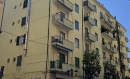 Three-room apartment Albenga - photo 2