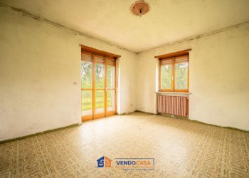 Stable - Palace Bagnolo Piemonte - photo 6