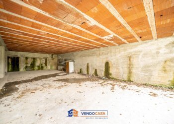 Stable - Palace Bagnolo Piemonte - photo 33