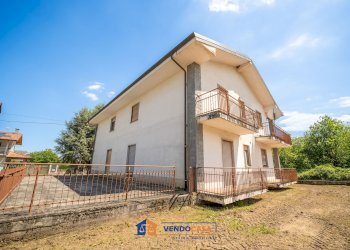 Stable - Palace Bagnolo Piemonte - photo 37