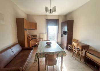 Two-room apartment Nus - photo 4