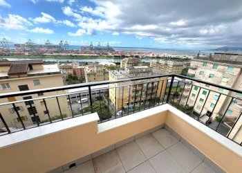 Appartamento Salita ascherio, Genova (zona Prà) - foto 1