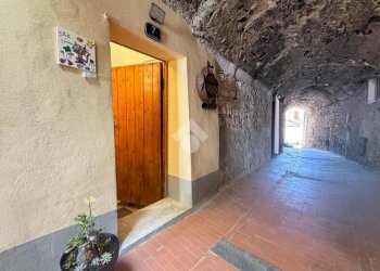 Rustico Via Ludovico Ariosto, Civezza - foto 3