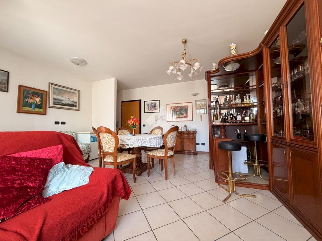 Four-room apartment Via giuseppe massarenti, Budrio - photo 2