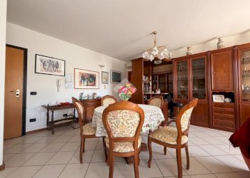 Four-room apartment Via giuseppe massarenti, Budrio - photo 3
