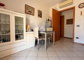 Four-room apartment Via giuseppe massarenti, Budrio - photo 8