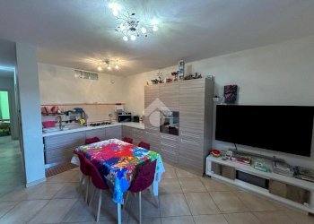 Three-room apartment Piazza del popolo, Rosta - photo 4