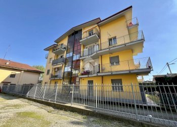 Two-room apartment Via Tenente Giovanni Raverdino, Castellamonte - photo 3