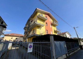 Two-room apartment Via Tenente Giovanni Raverdino, Castellamonte - photo 6