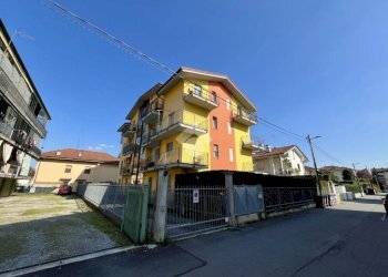Two-room apartment Via Tenente Giovanni Raverdino, Castellamonte - photo 23
