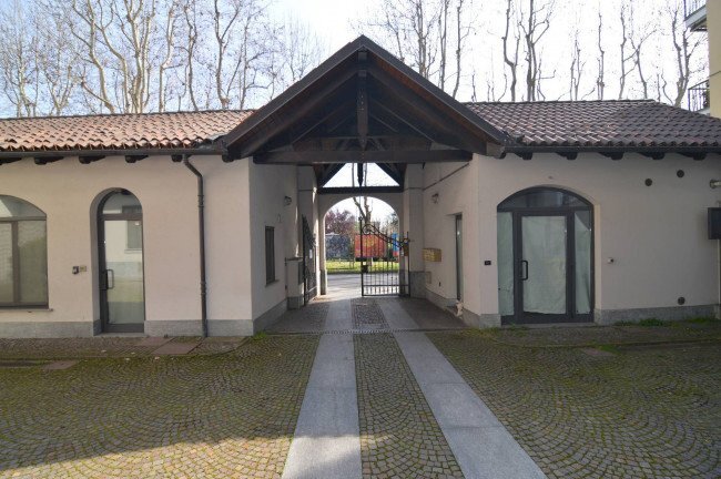 Four-room apartment Caselle Torinese - photo 2