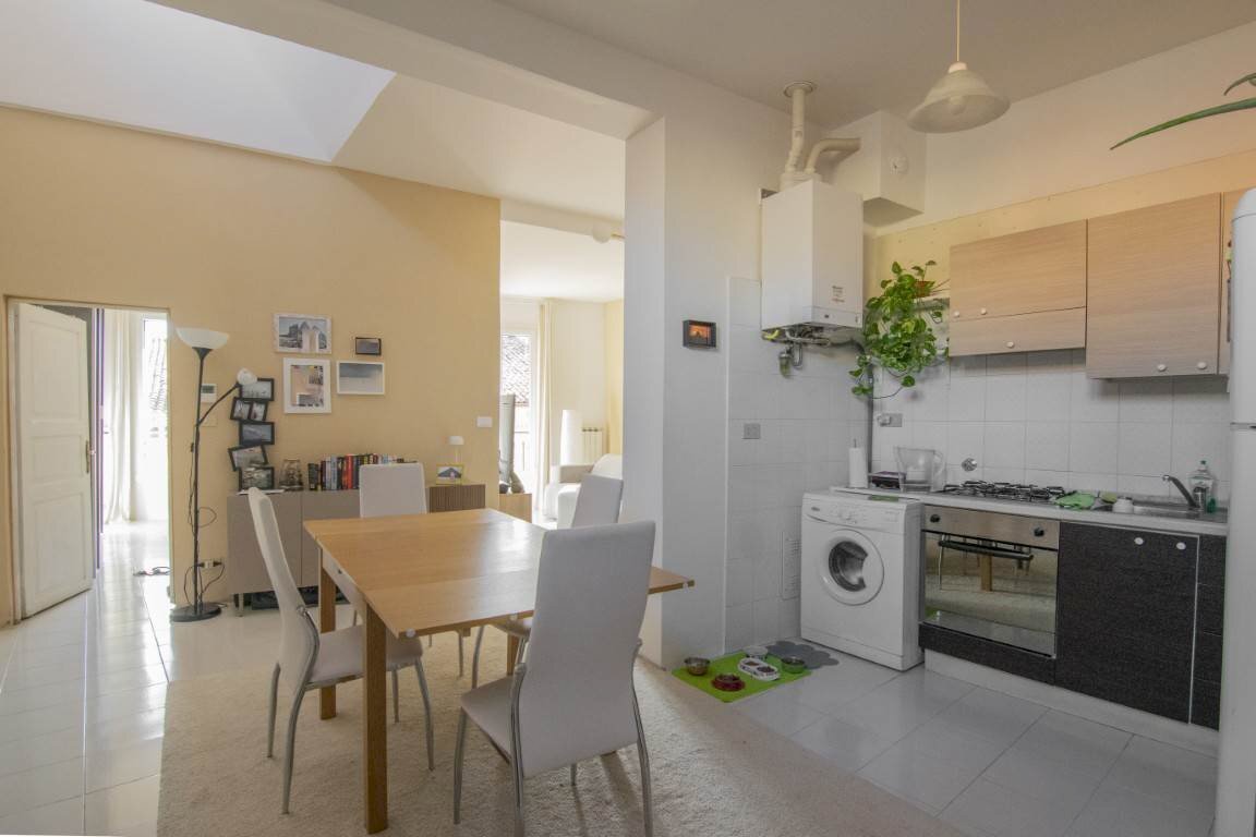 Three-room apartment via Santo Stefano 83, Bologna - photo 2