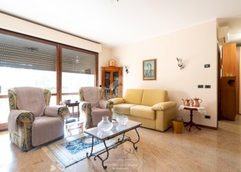 Three-room apartment Via della pace, Vignola - photo 5