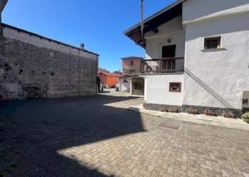 Independent house Montalto Dora - photo 3