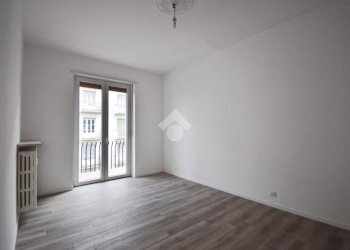 Apartment Corso massimo d'azeglio, Ivrea - photo 7