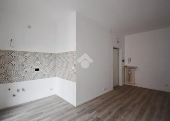 Apartment Corso massimo d'azeglio, Ivrea - photo 18