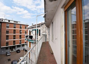 Apartment Corso massimo d'azeglio, Ivrea - photo 20